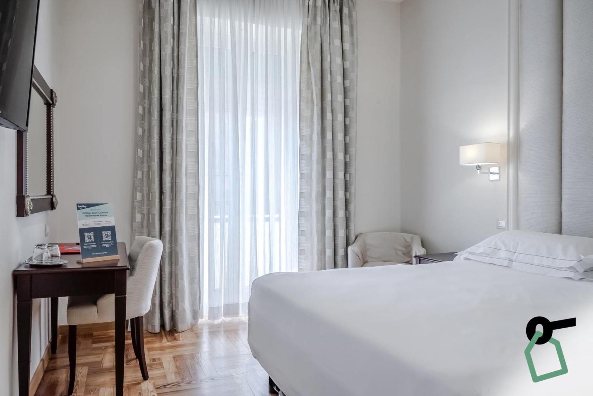 Hotiday Room Collection - Mediterranee Алассио Экстерьер фото